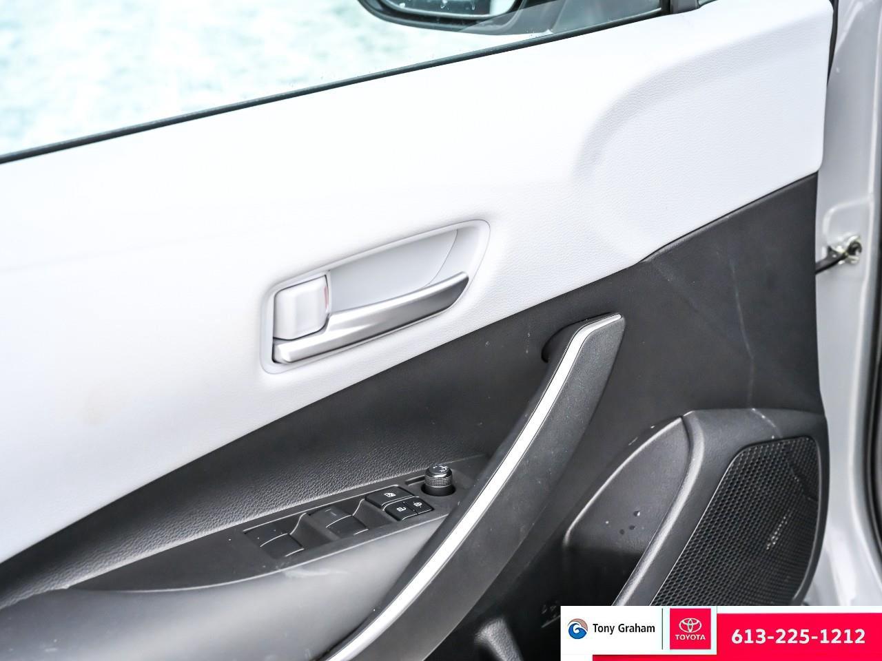 2021 Toyota Corolla SE APEX EDITION RARE Photo