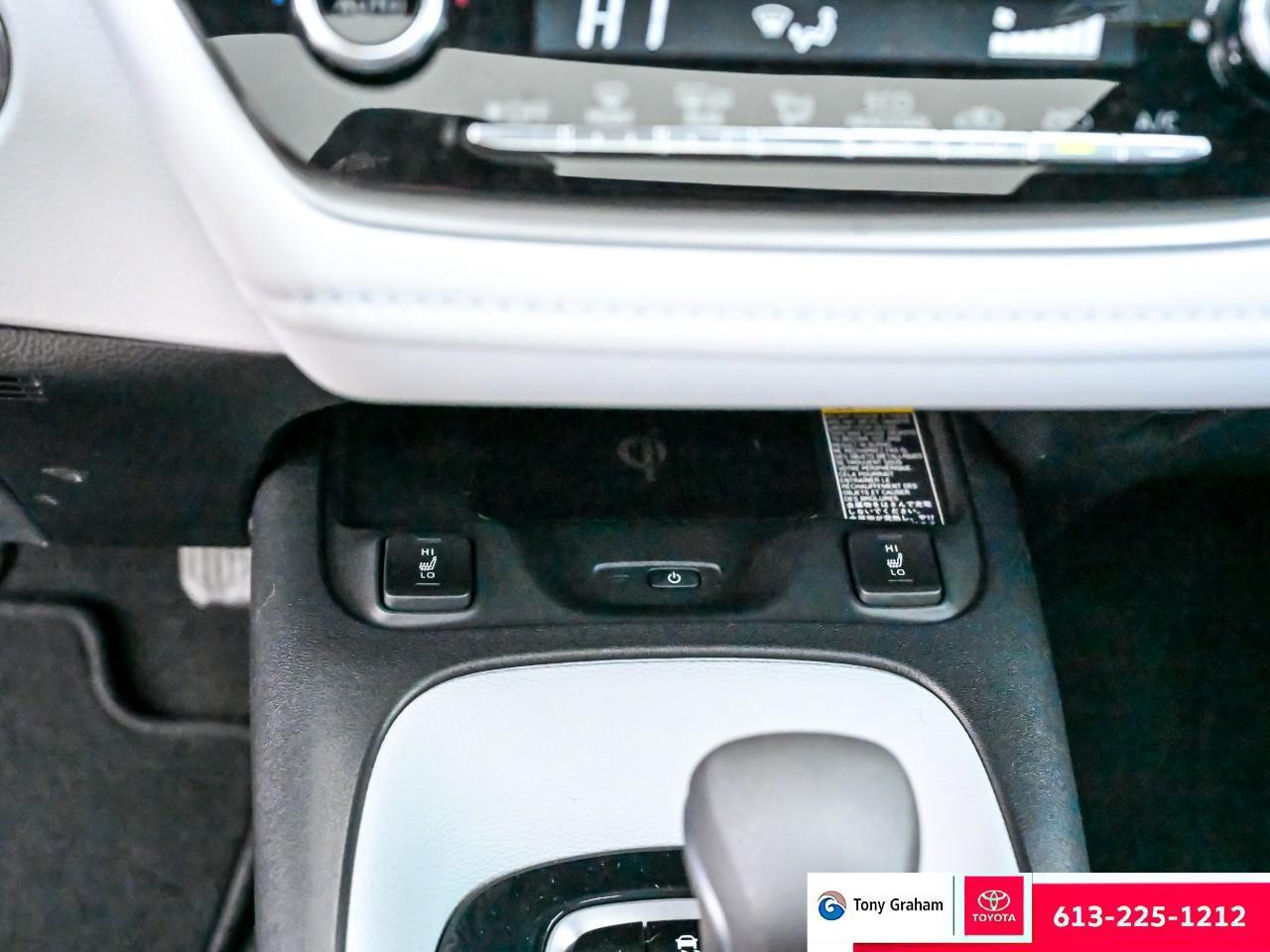2021 Toyota Corolla SE APEX EDITION RARE Photo