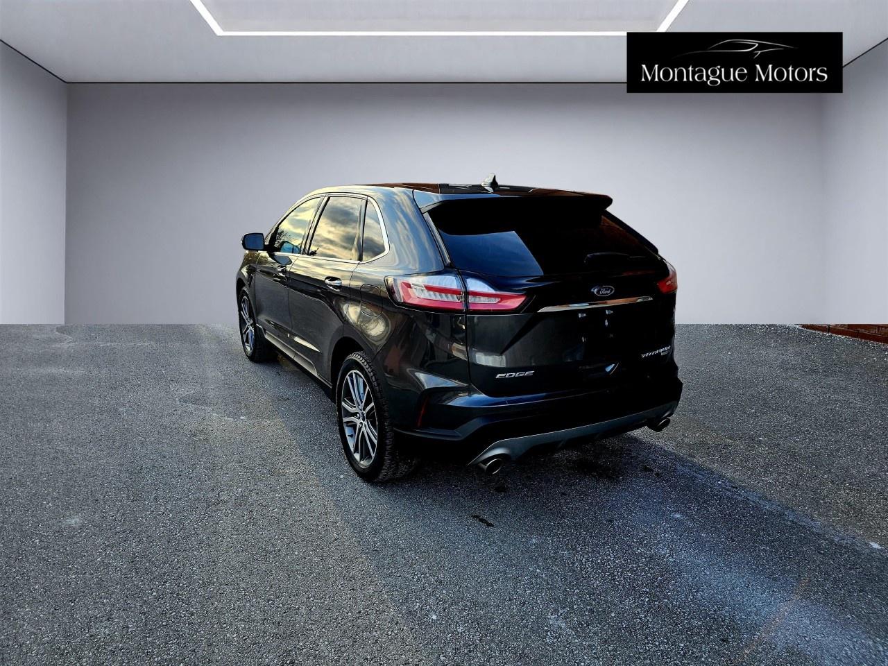 2019 Ford Edge Titanium AWD Photo