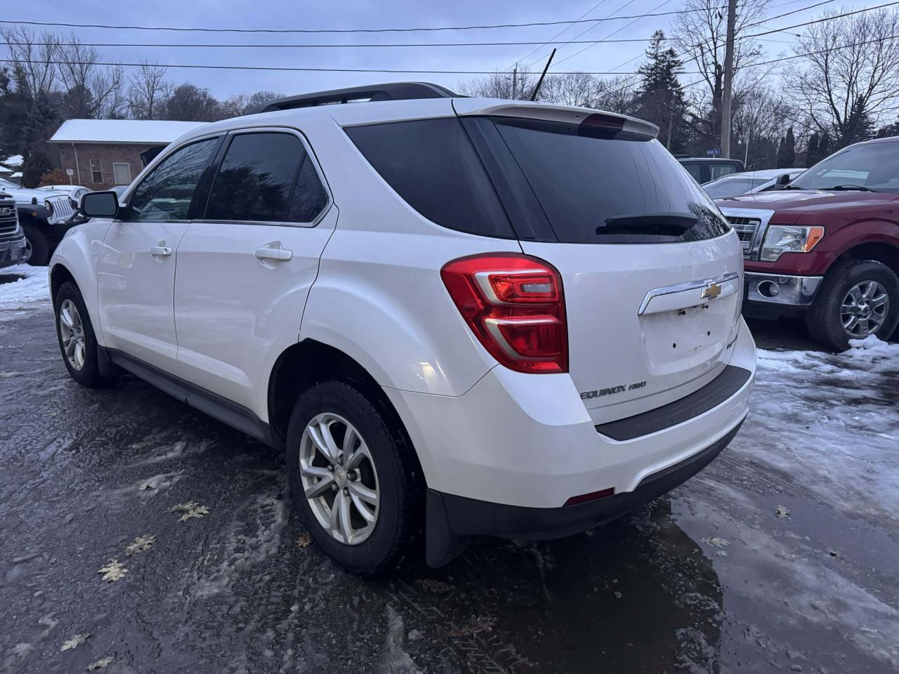 2017 Chevrolet Equinox AWD 4dr LT w/1LT Photo4