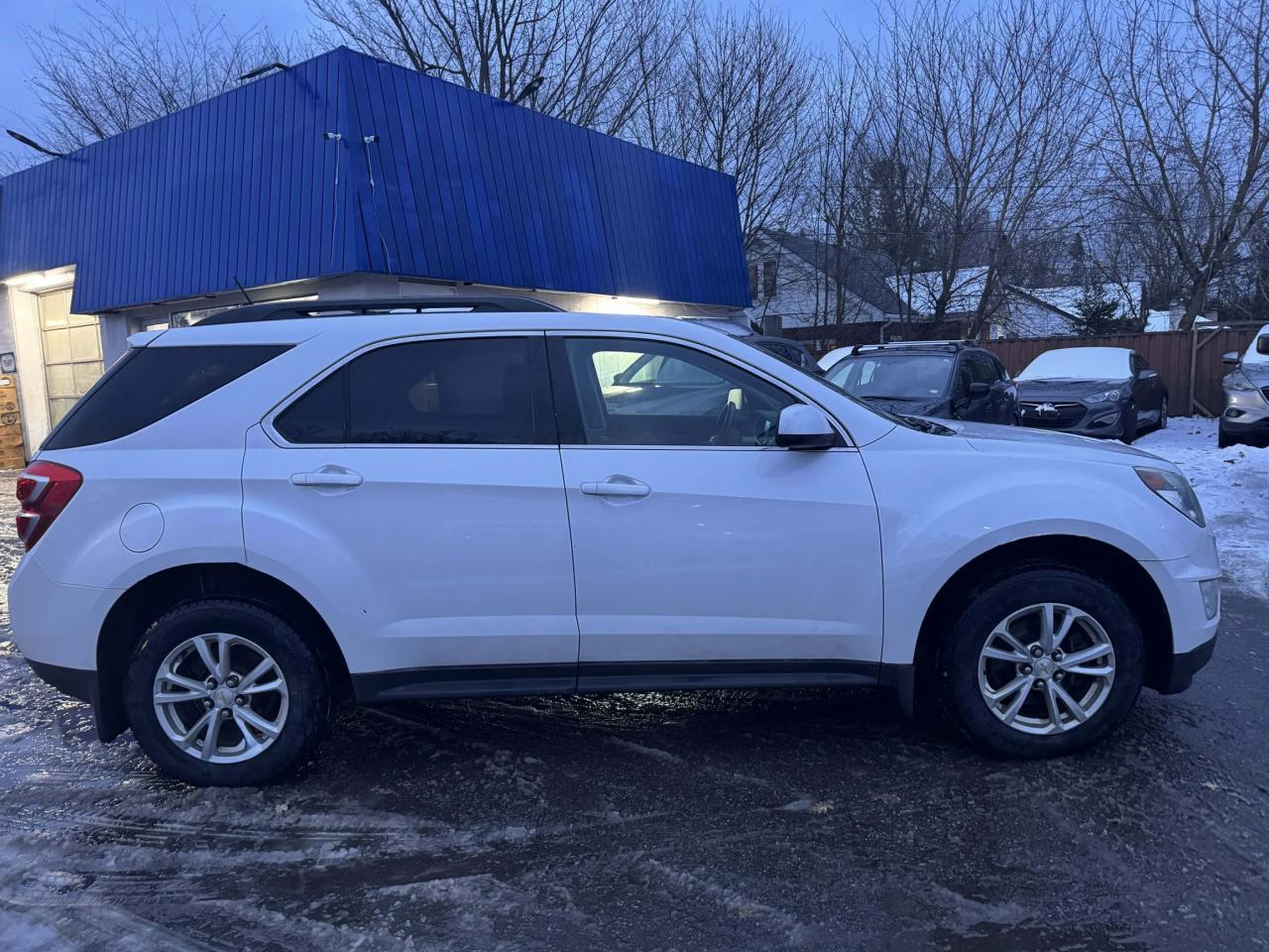 2017 Chevrolet Equinox AWD 4dr LT w/1LT - Photo #9