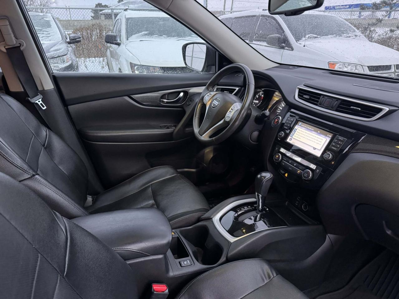 2016 Nissan Rogue SL AWD - Photo #10