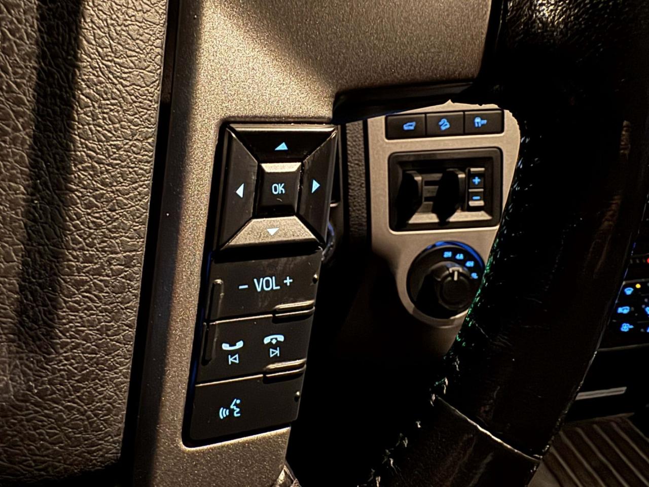 2016 Ford Expedition 4WD 4dr Limited MAX - Photo #19