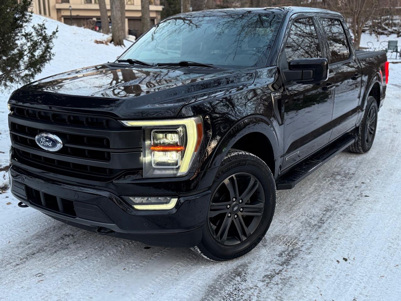 2022 Ford F-150 Lariat Photo0
