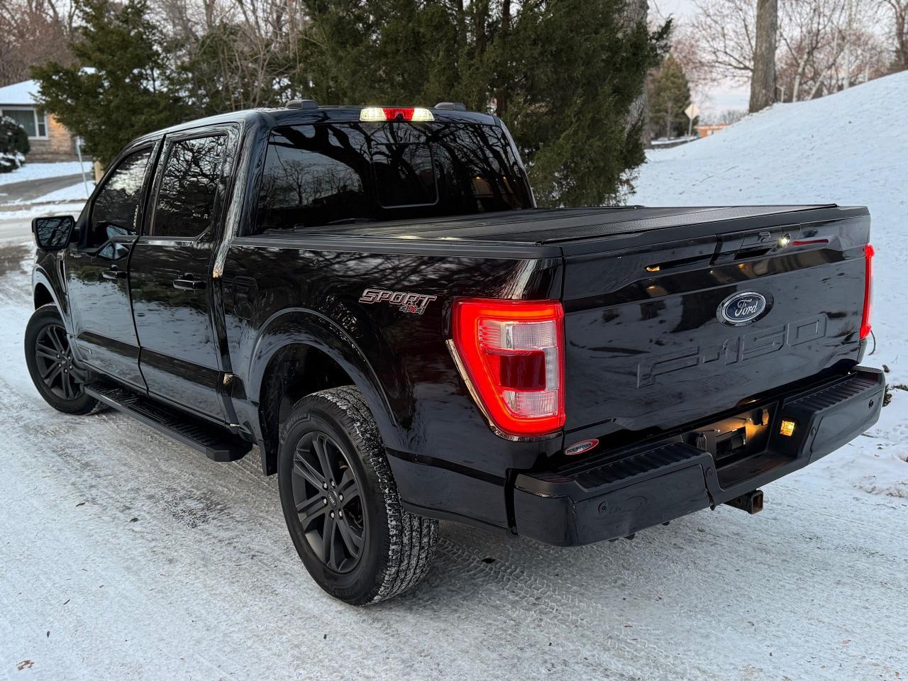 2022 Ford F-150 Lariat Photo3