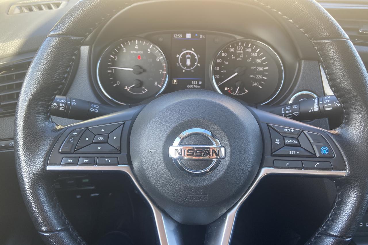 2023 Nissan Qashqai SL Photo