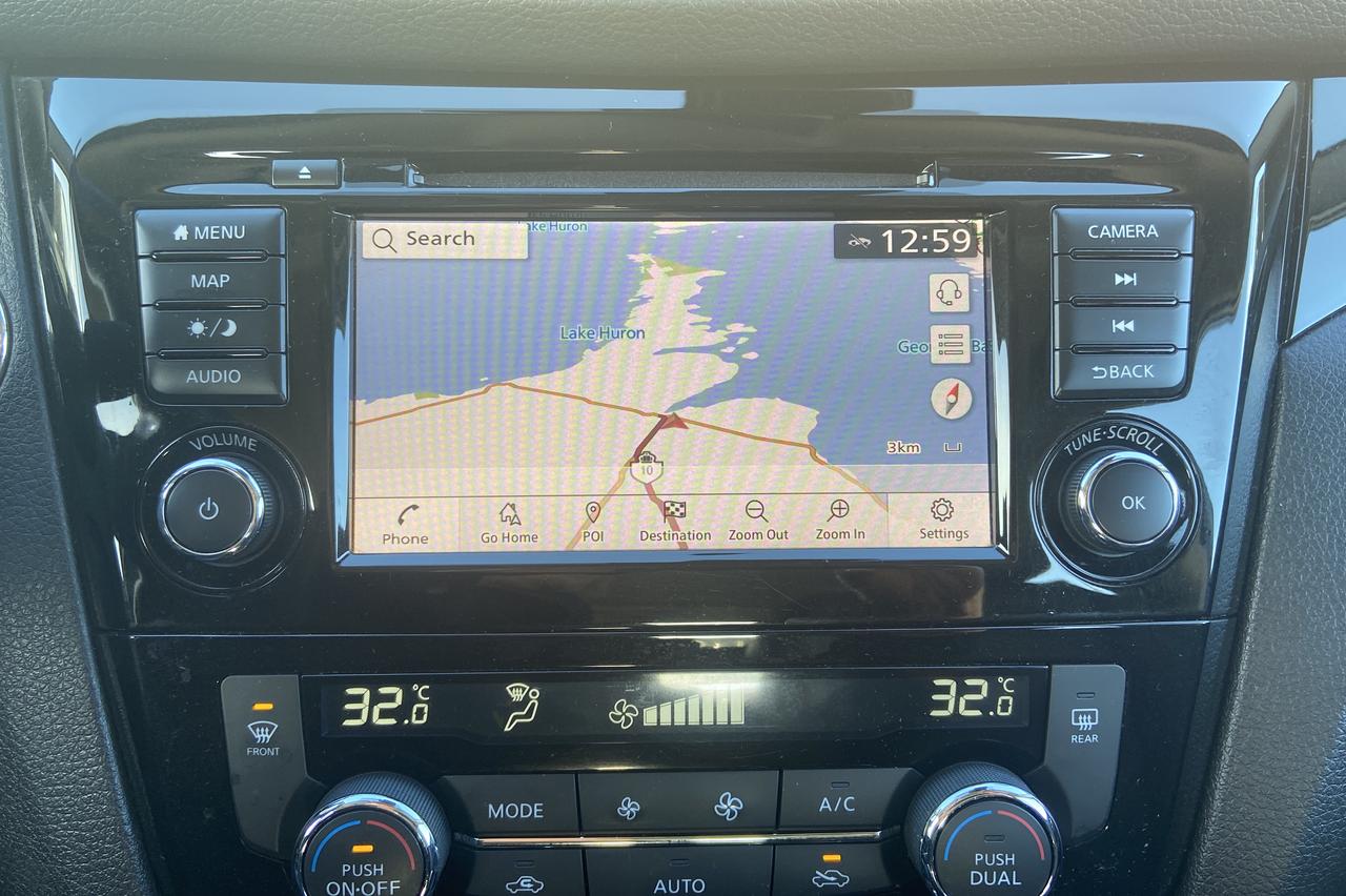 2023 Nissan Qashqai SL Photo