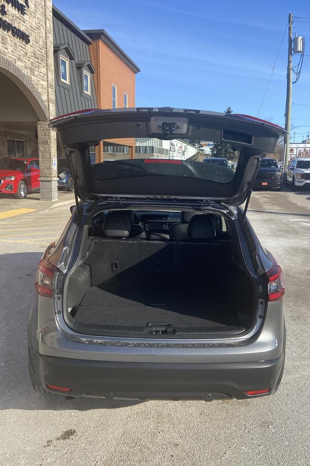 2023 Nissan Qashqai SL Photo