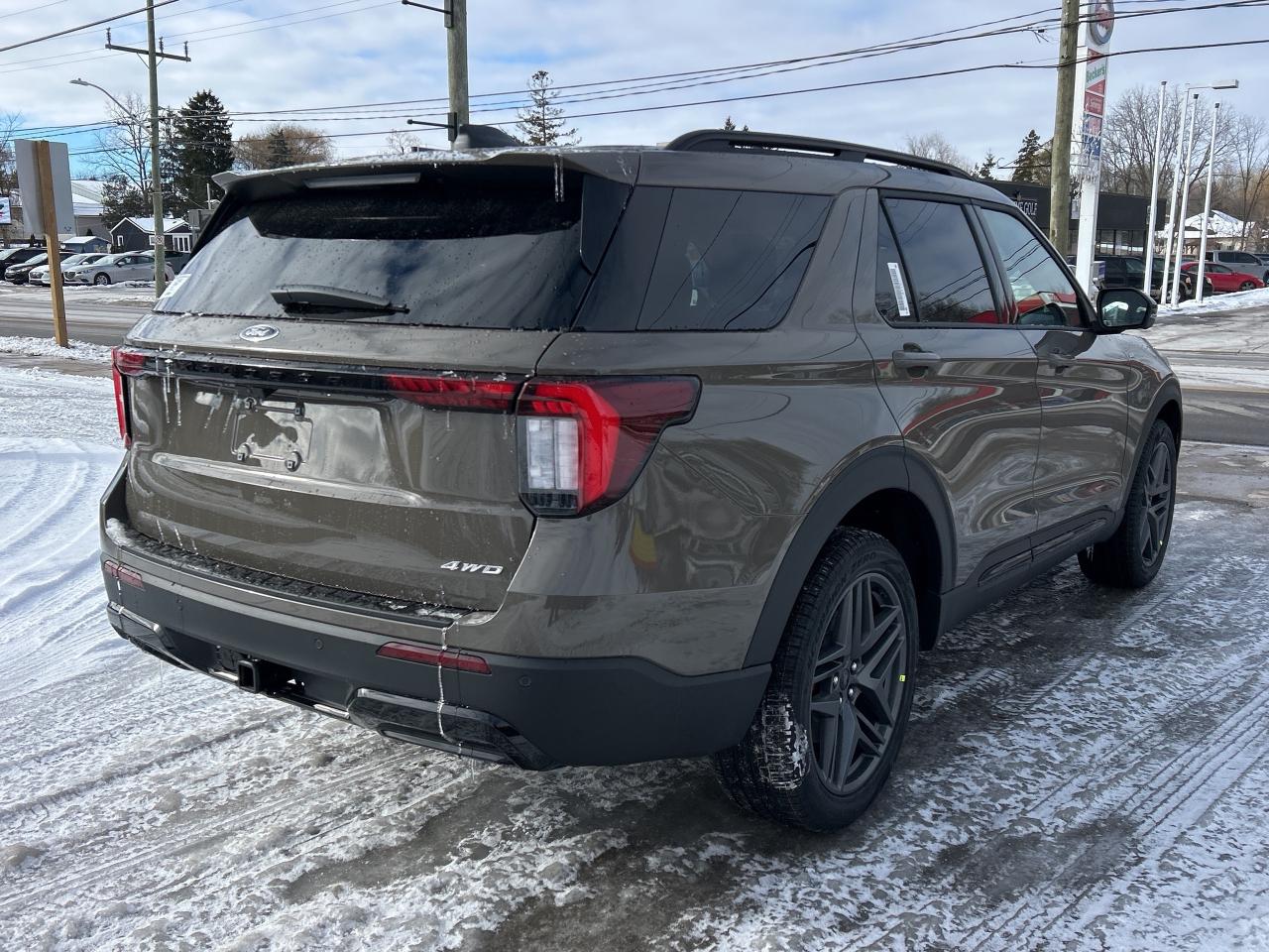 2026 Ford Explorer ST-LINE 4WD 300A Photo