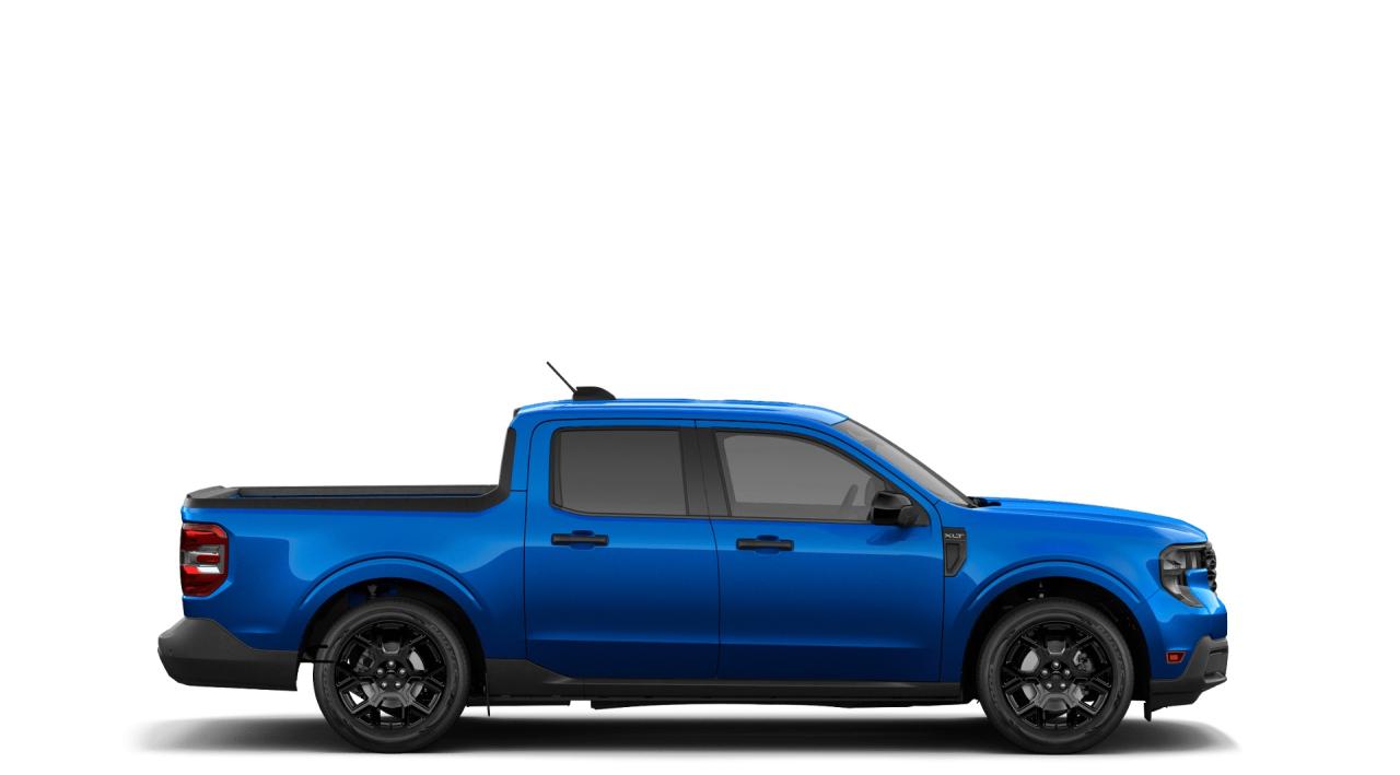 2026 Ford Maverick XLT AWD SuperCrew Photo4