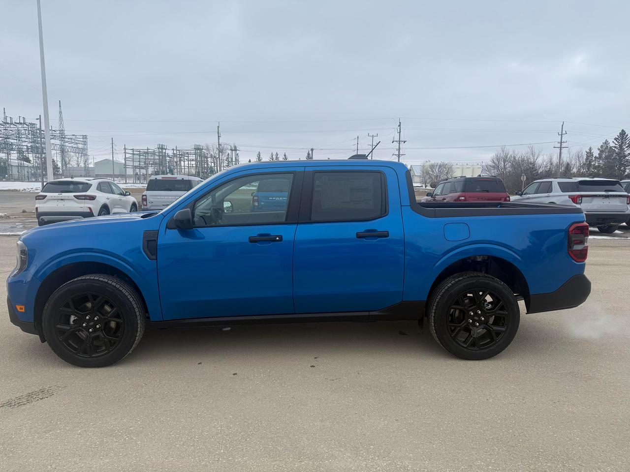 2026 Ford Maverick XLT AWD SuperCrew Photo4