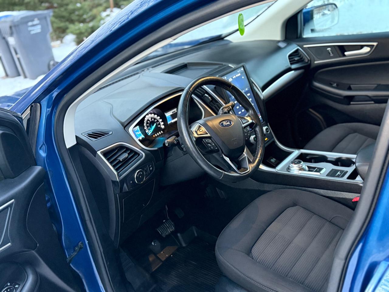 2021 Ford Edge SEL - Photo #7