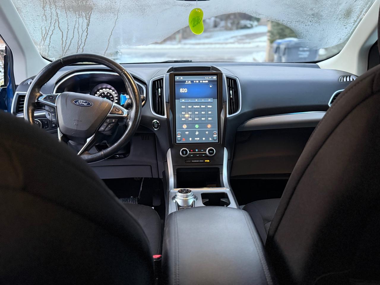 2021 Ford Edge SEL - Photo #9