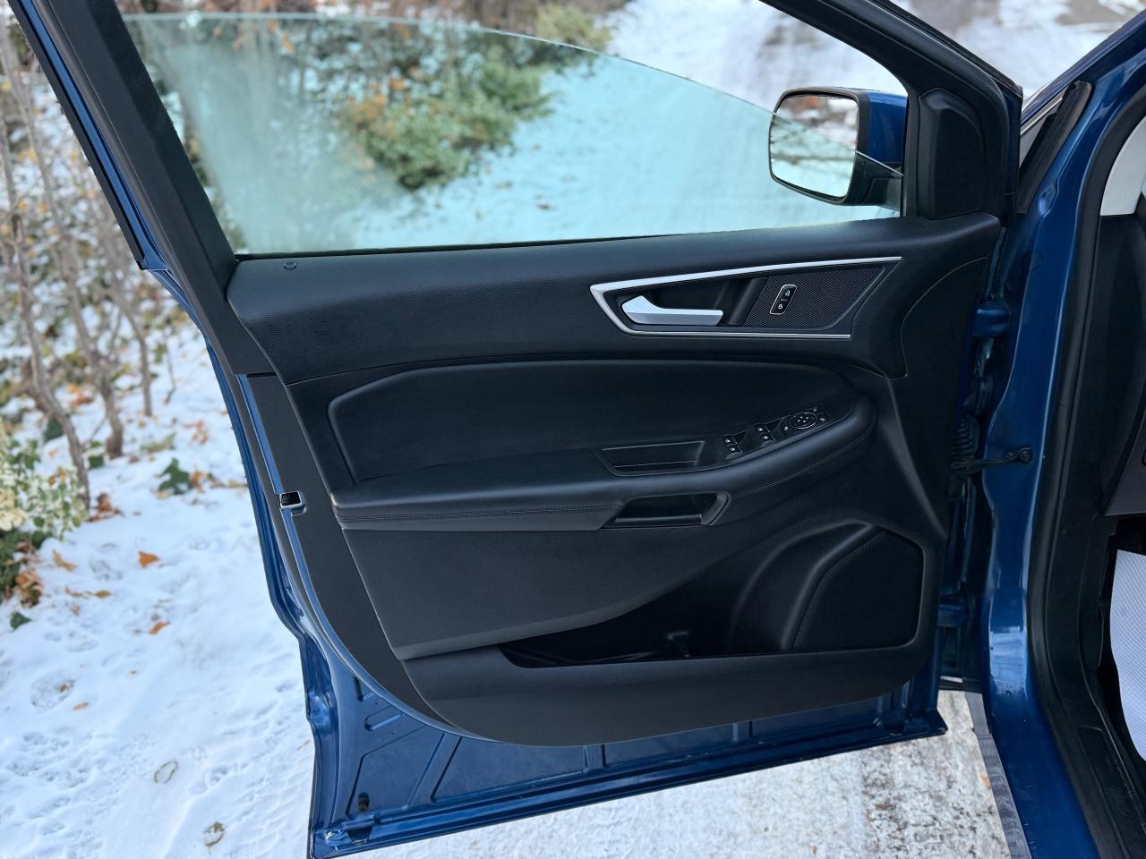 2021 Ford Edge SEL - Photo #14