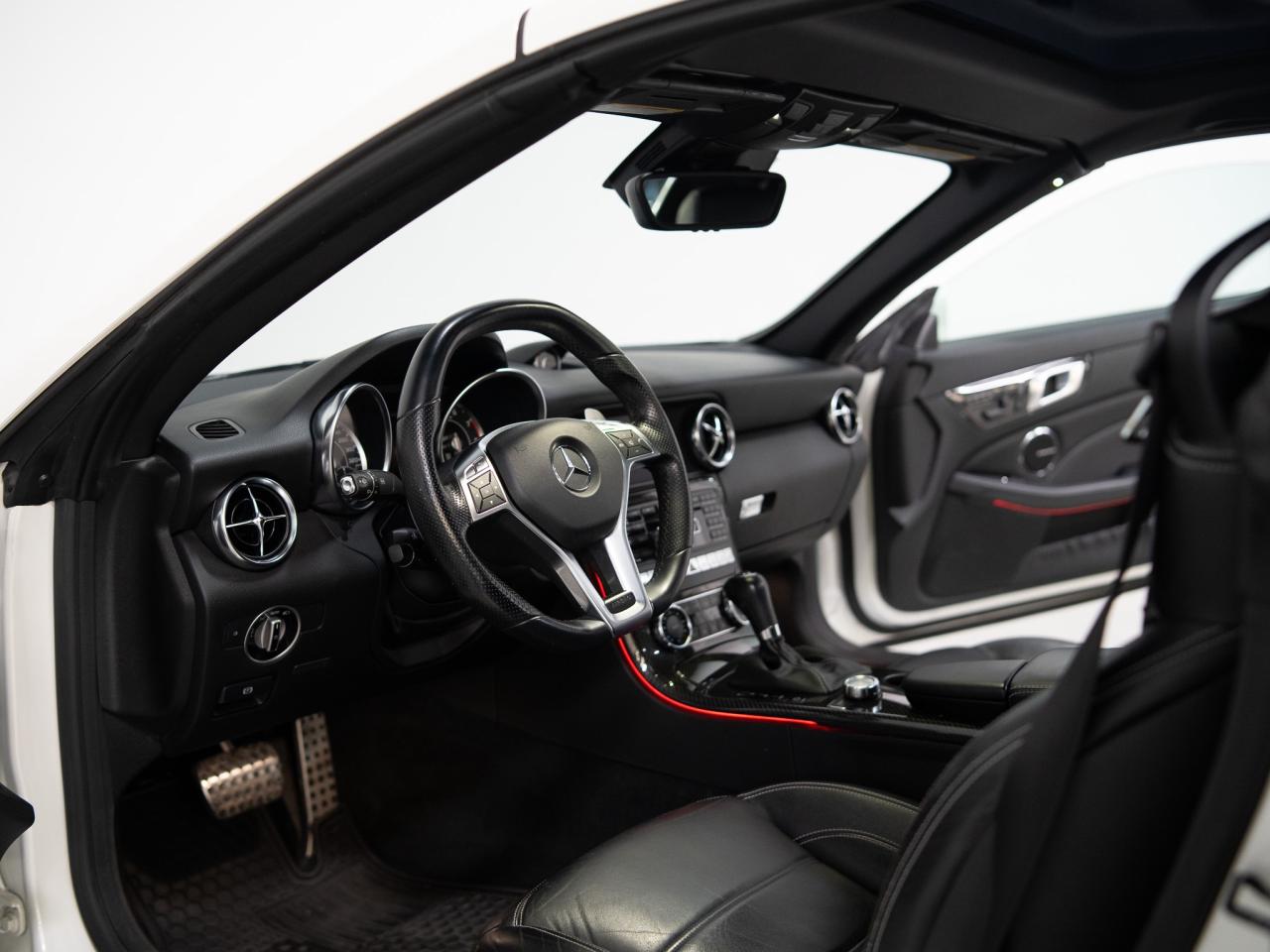 2013 Mercedes-Benz SLK 55 | AMG | ROADSTER | PREMIUM PKG | 19 IN Photo