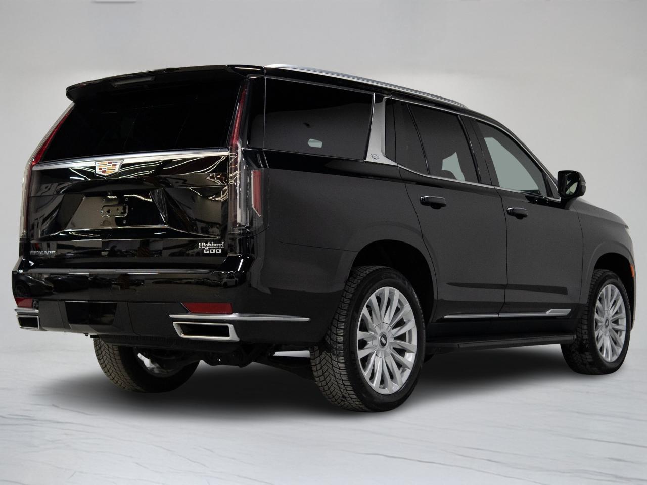 2024 Cadillac Escalade LUXURY | 7 PASS | AKG AUDIO | 22 IN Photo