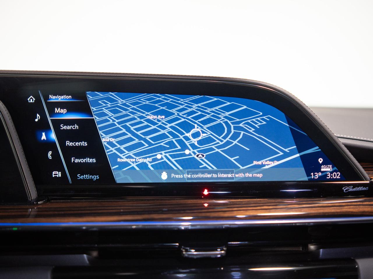 2024 Cadillac Escalade LUXURY | 7 PASS | AKG AUDIO | 22 IN Photo