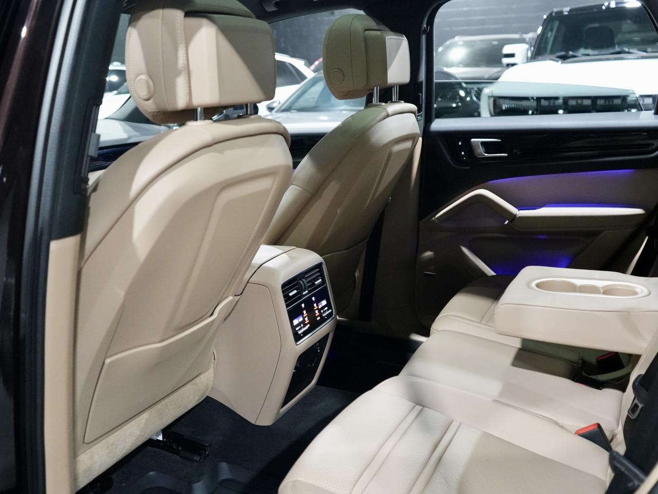 2022 Porsche Cayenne E-Hybrid /PANO/BOSE/21 IN RIM/DRIVE ASRIST/1OWNER Photo