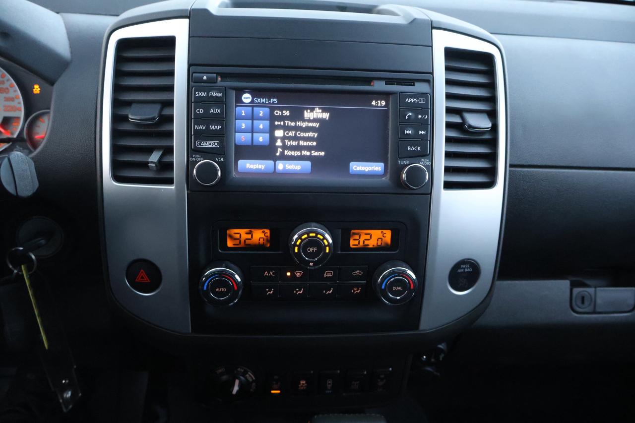 2018 Nissan Frontier | Heated Mirrors | Photo