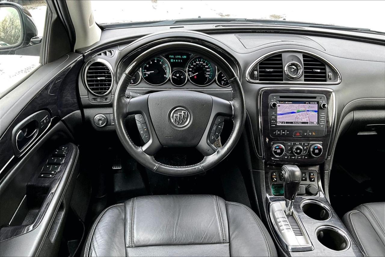 2017 Buick Enclave Premium | 7Seat | AS IS | AWD Photo4