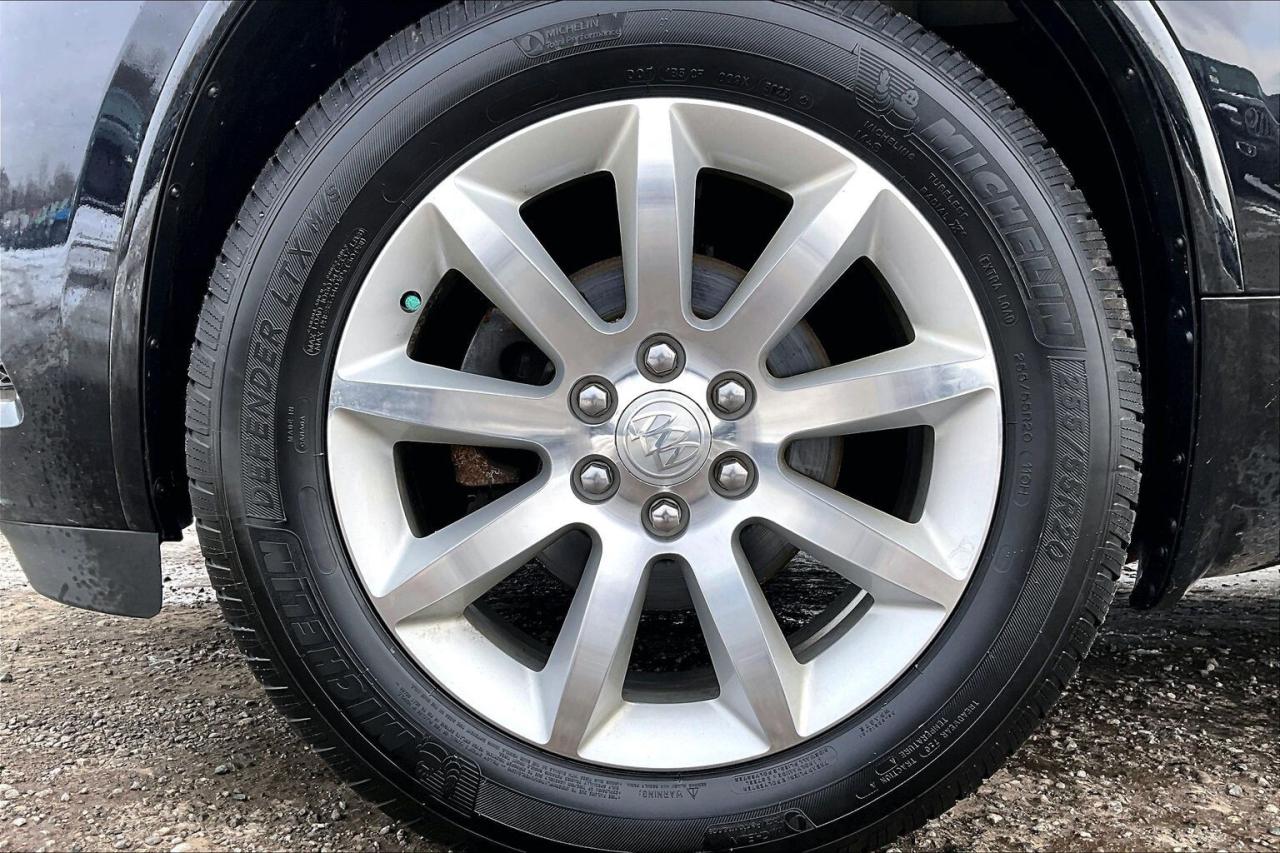 2017 Buick Enclave Premium | 7Seat | AS IS | AWD Photo