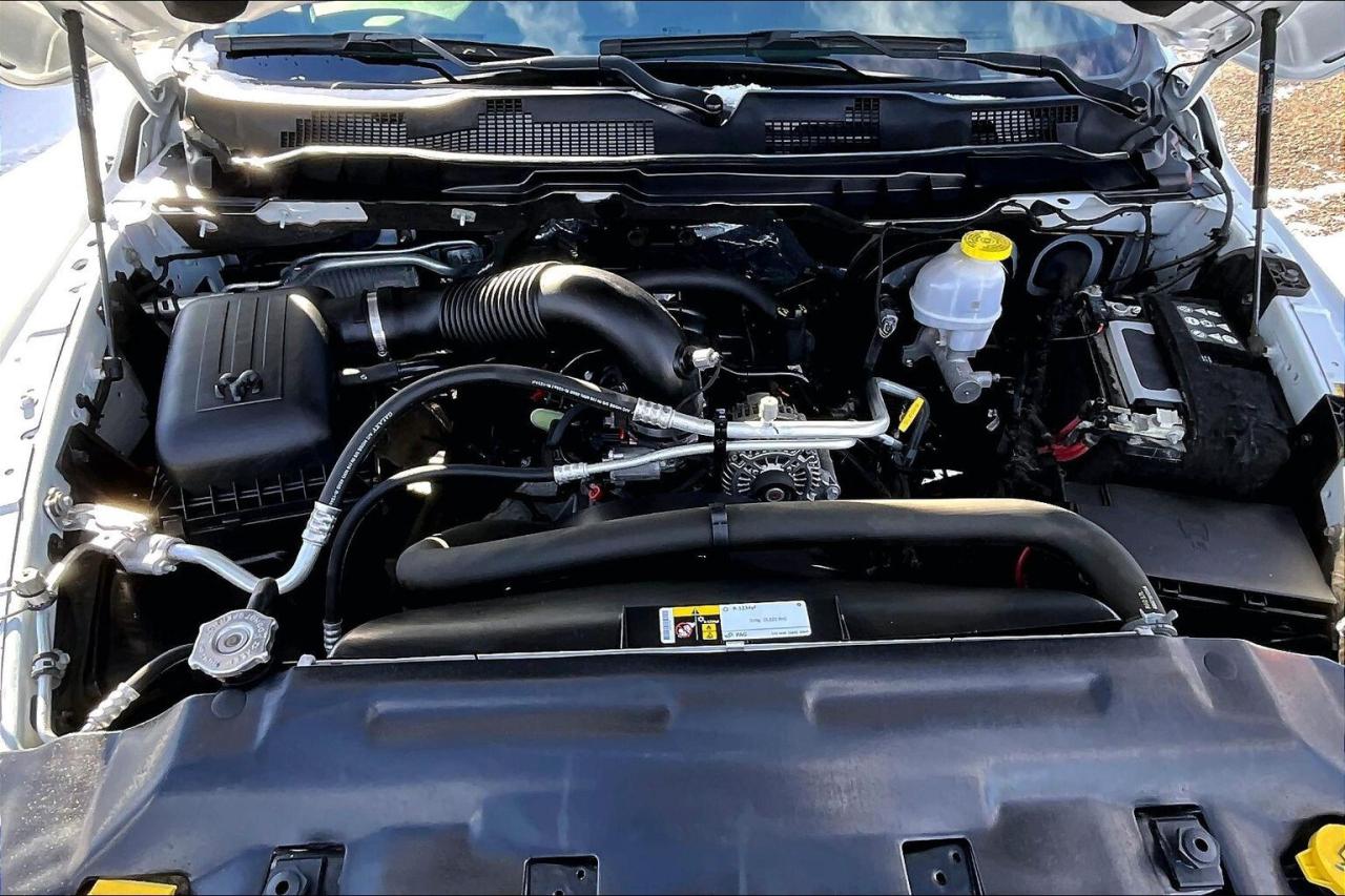 2022 RAM 1500 Classic Night Edition Crew | Max Tow Pkg | Bed Liner | 4X4 Photo