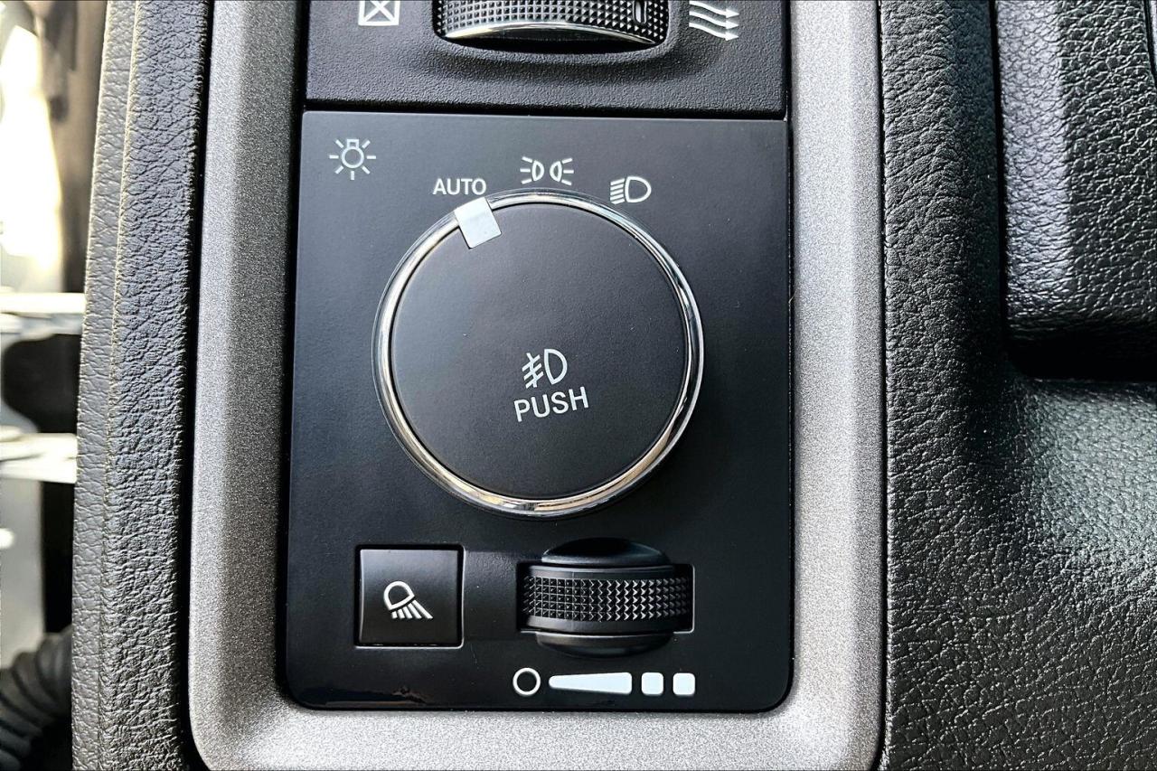 2022 RAM 1500 Classic Night Edition Crew | Max Tow Pkg | Bed Liner | 4X4 Photo