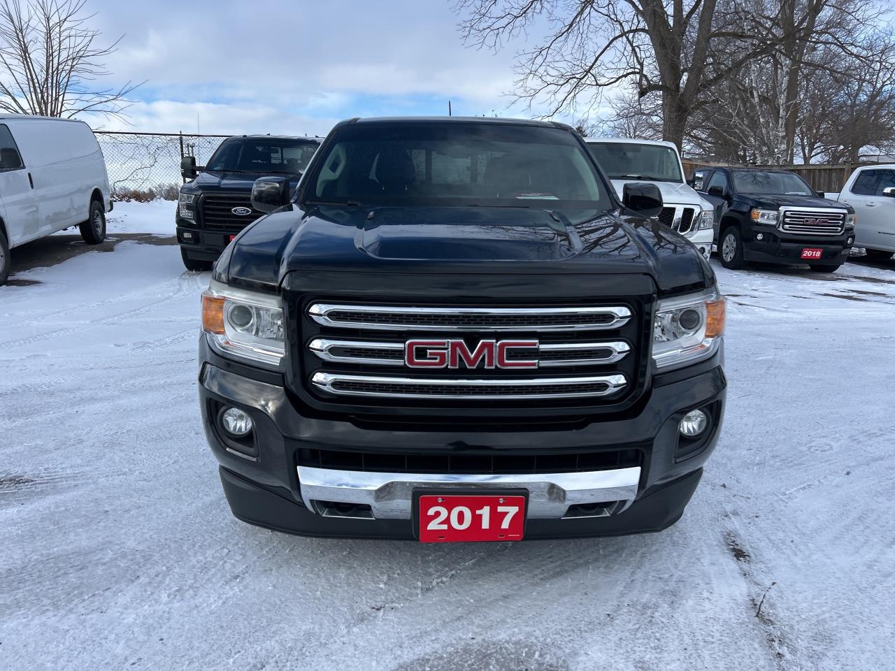2017 GMC Canyon SLE, CLEAN CARFAX, DIESEL, REMOTE START! - Photo #3