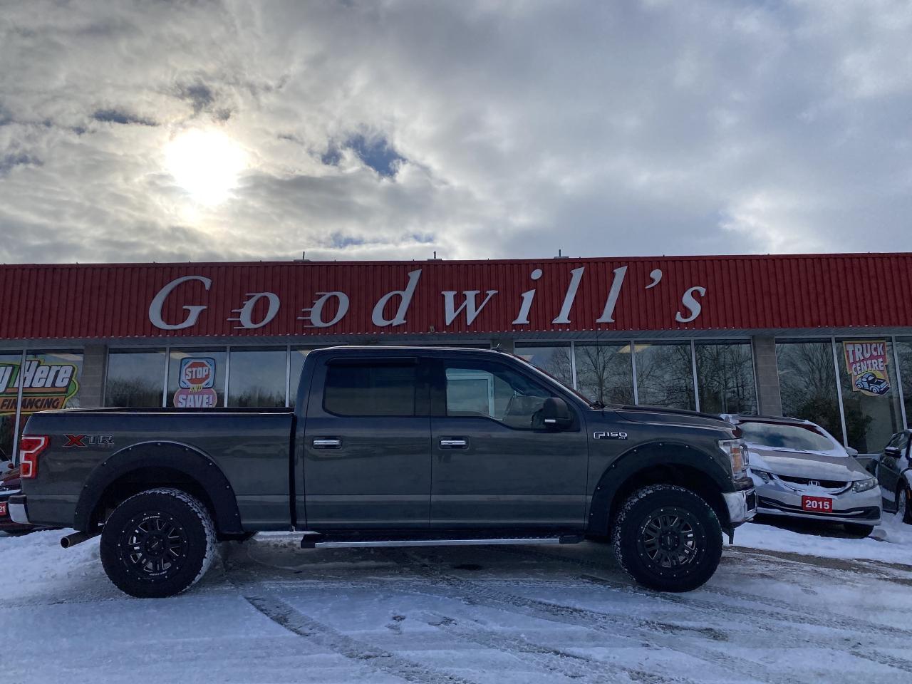 Used 2018 Ford F-150 XLT, CLEAN CARFAX, SUPER CREW, 4X4, REMOTE START! for sale in London, ON