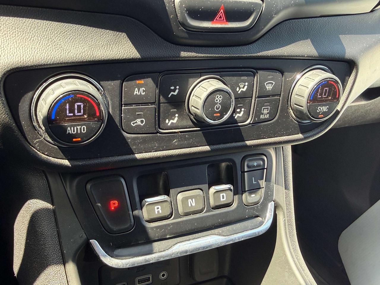 2018 GMC Terrain SLE DIESEL, CLEAN CARFAX, REMOTE START, SUNROOF! Photo