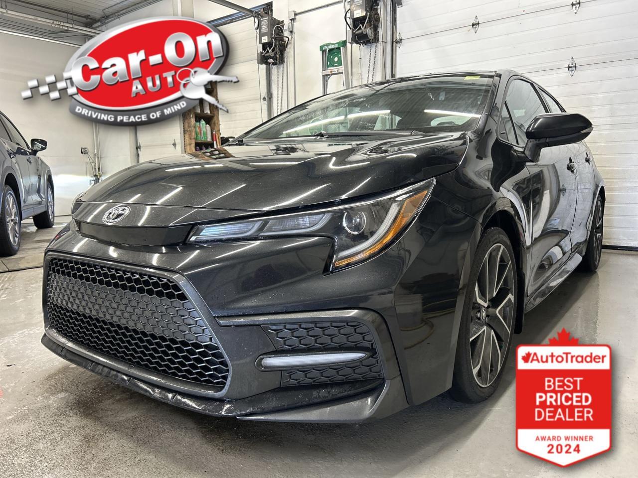 2020 Toyota Corolla SE UPGRADE | SUNROOF |HTD SEATS | CARPLAY | ALLOYS Photo0