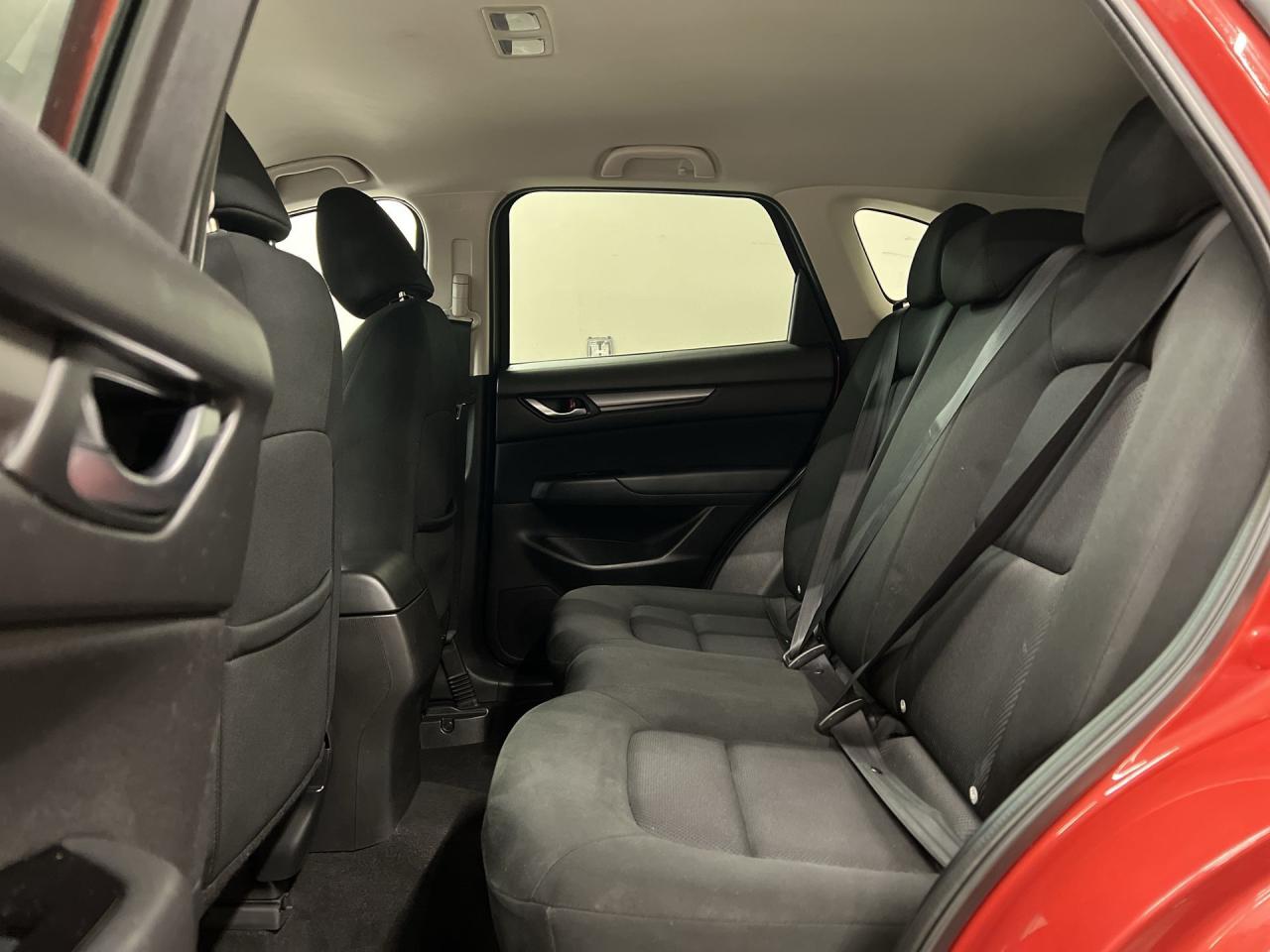 2022 Mazda CX-5 AWD | HTD SEATS | CARPLAY |17IN ALLOYS | BLUETOOTH Photo