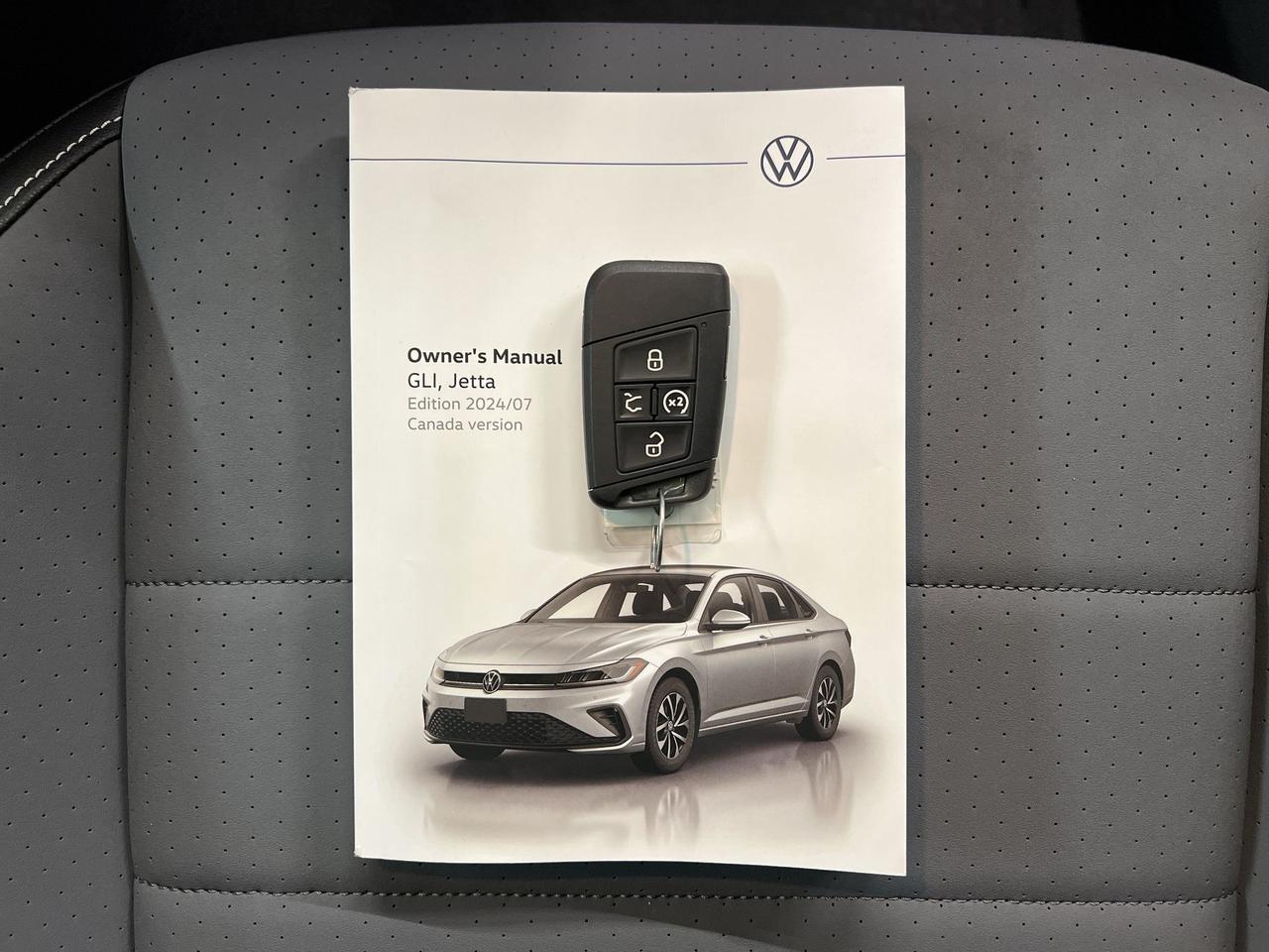 2025 Volkswagen Jetta COMFORTLINE |ONLY 2,000KMS! | HTD SEATS | SUNROOF Photo