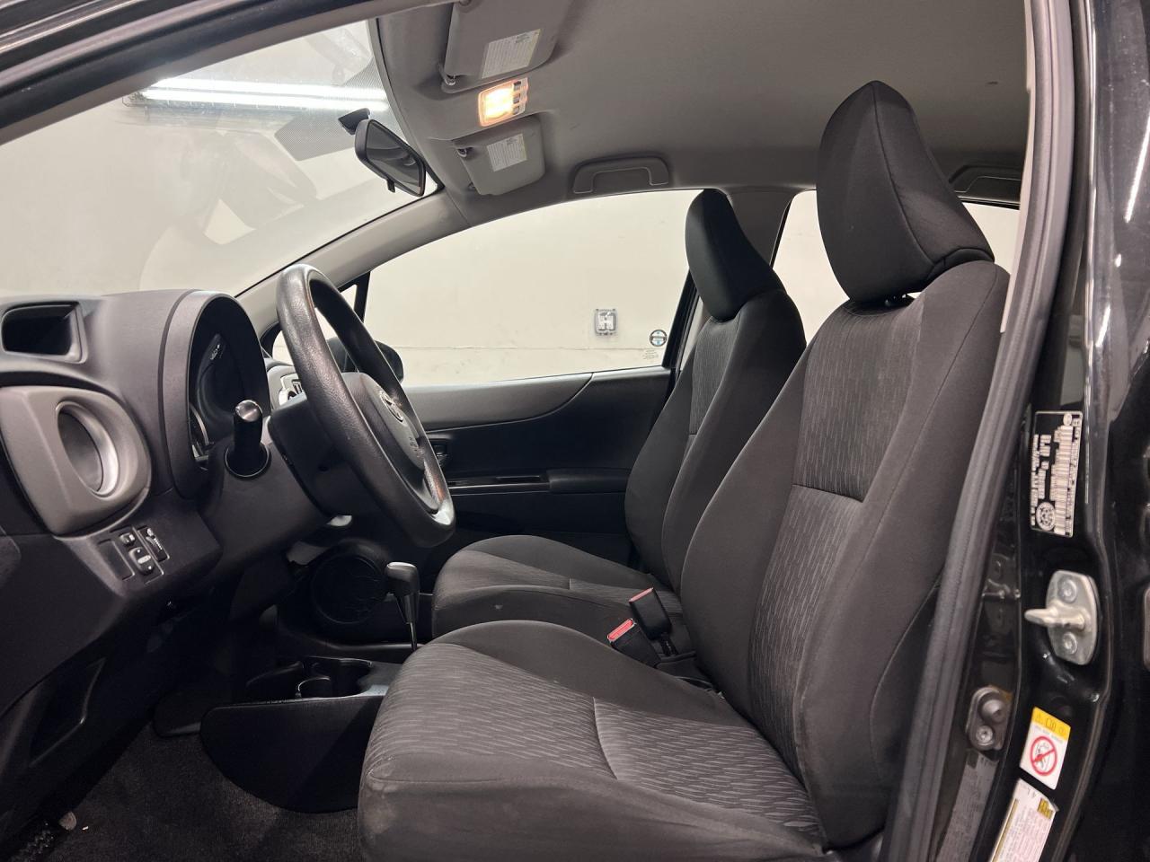 2014 Toyota Yaris LE | AUTOMATIC | BLUETOOTH | A/C| FULL POWER GROUP Photo