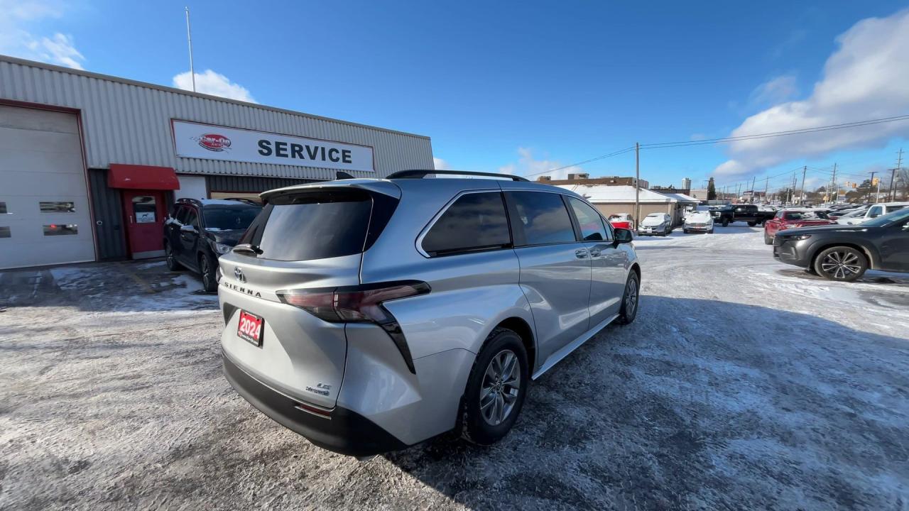 2024 Toyota Sienna >>JUST SOLD Photo