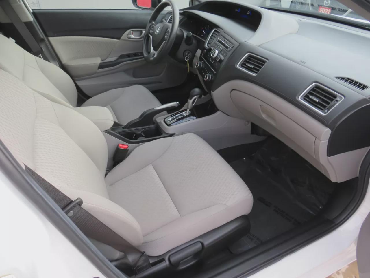 2015 Honda Civic Sedan LX (**VERY RARE!!**EXTREMELY LOW KM!**SAFETY/CERTIFIED!!**CLEAN TITLE/NO ACCIDENTS!!**AUTOMATIC**REVERSE CAMERA**A/C**HEATES SEATS**AUX**BLUETOOTH**CRUISE CONTROL**) Photo