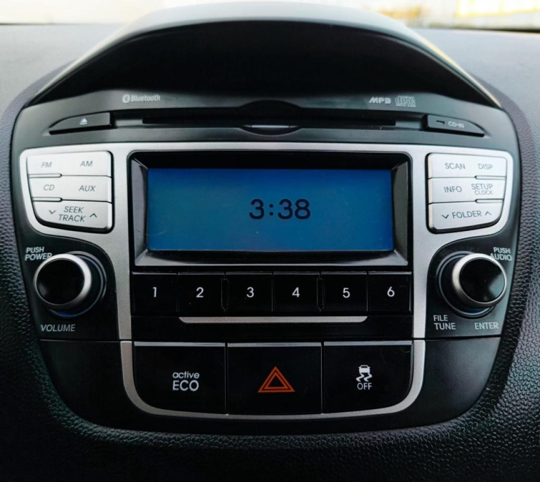 2013 Hyundai Tucson GL 4dr Front-wheel Drive Photo