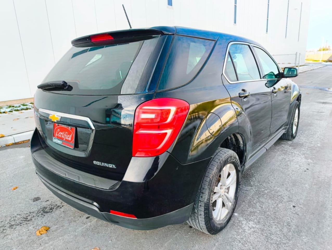 2017 Chevrolet Equinox LS Front-wheel Drive Automatic Photo