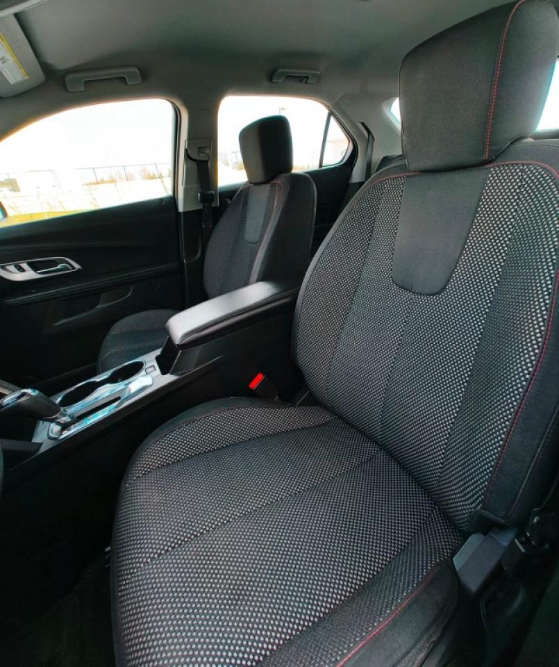 2017 Chevrolet Equinox LS Front-wheel Drive Automatic Photo