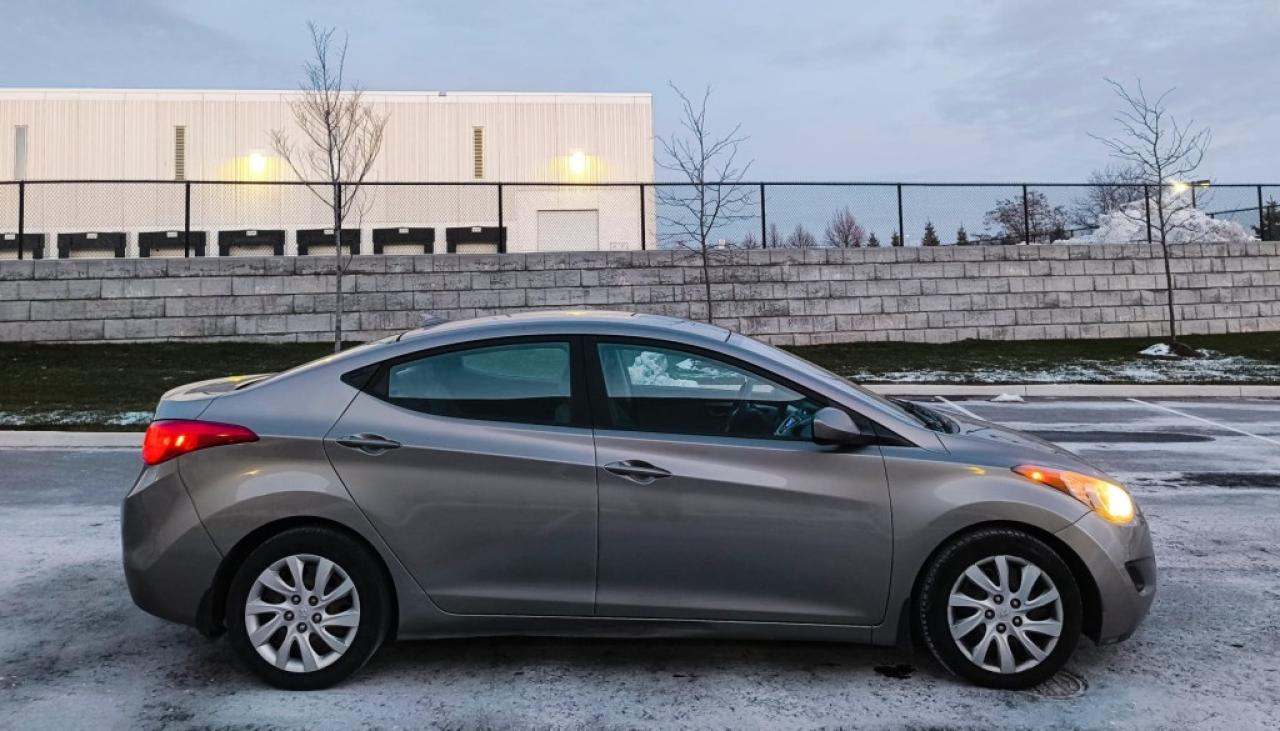 2012 Hyundai Elantra Limited 4dr Sedan Automatic Photo3