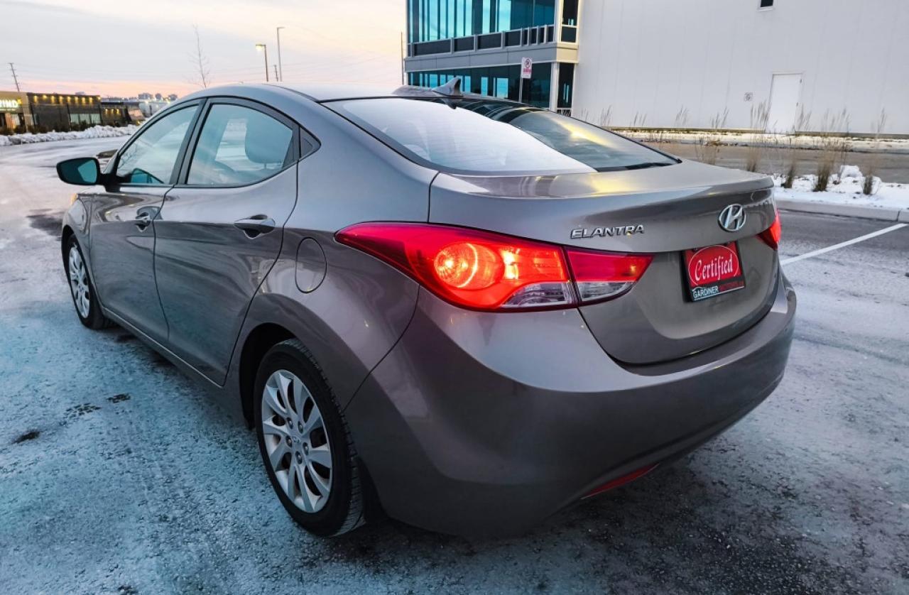 2012 Hyundai Elantra Limited 4dr Sedan Automatic Photo