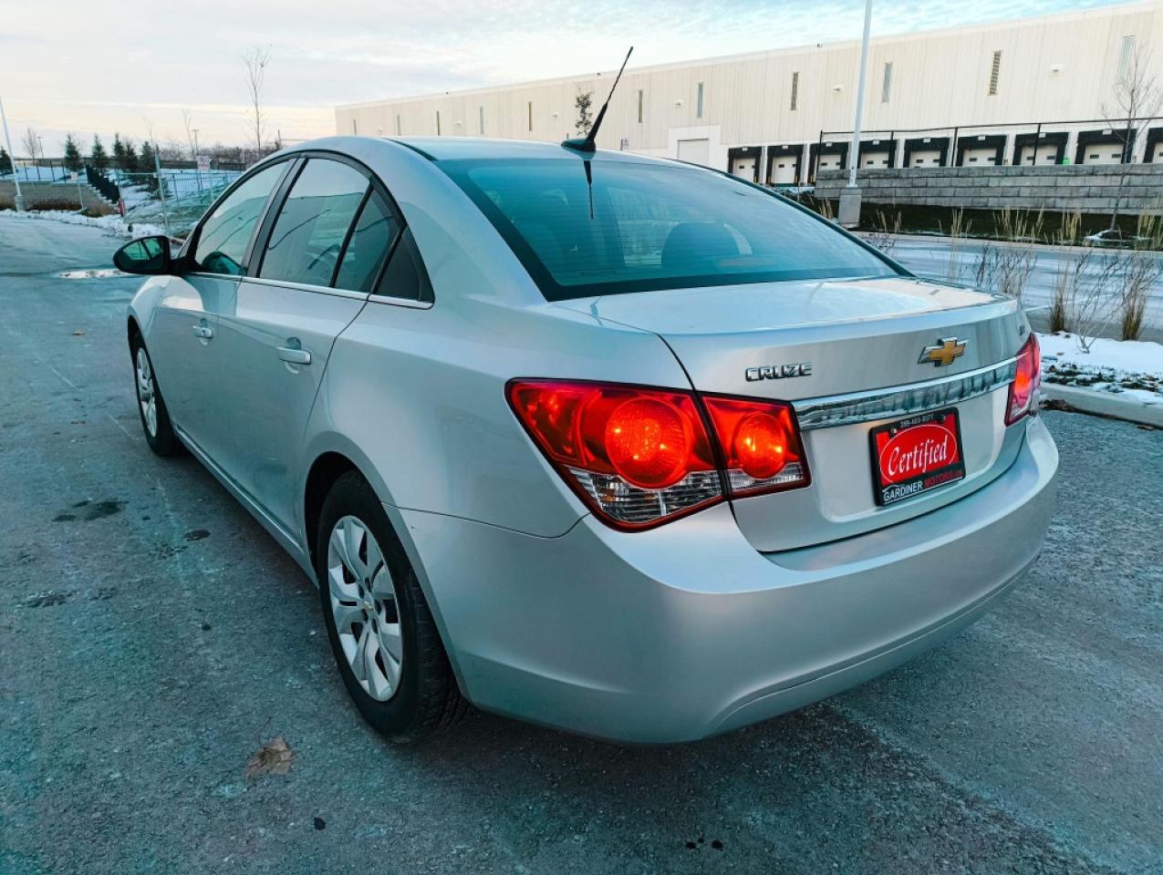 2014 Chevrolet Cruze 1LT Auto 4dr Sedan Automatic Photo3
