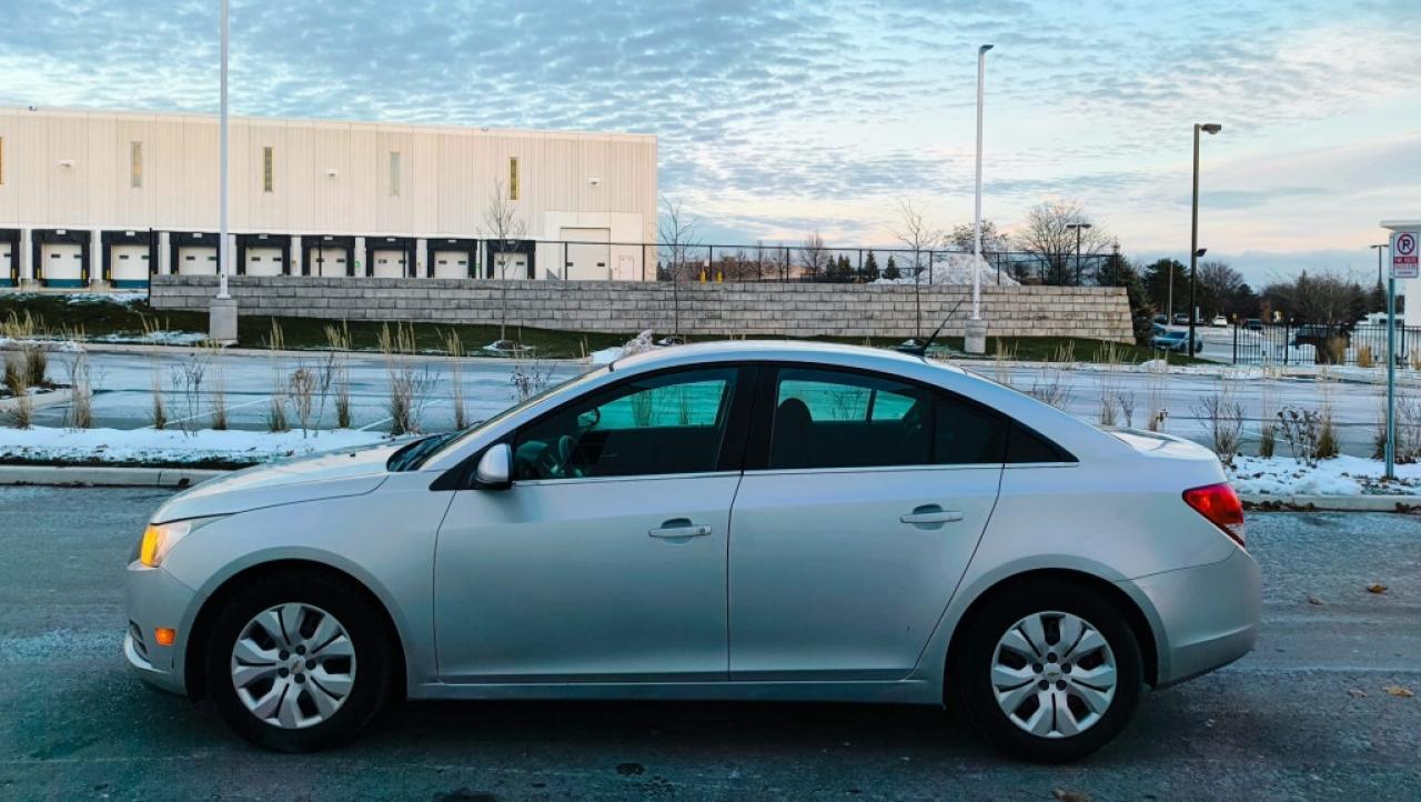2014 Chevrolet Cruze 1LT Auto 4dr Sedan Automatic Photo