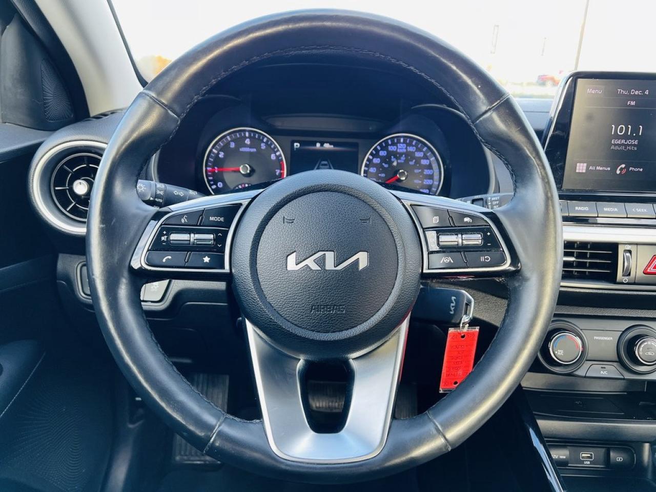 2023 Kia Forte EX Photo