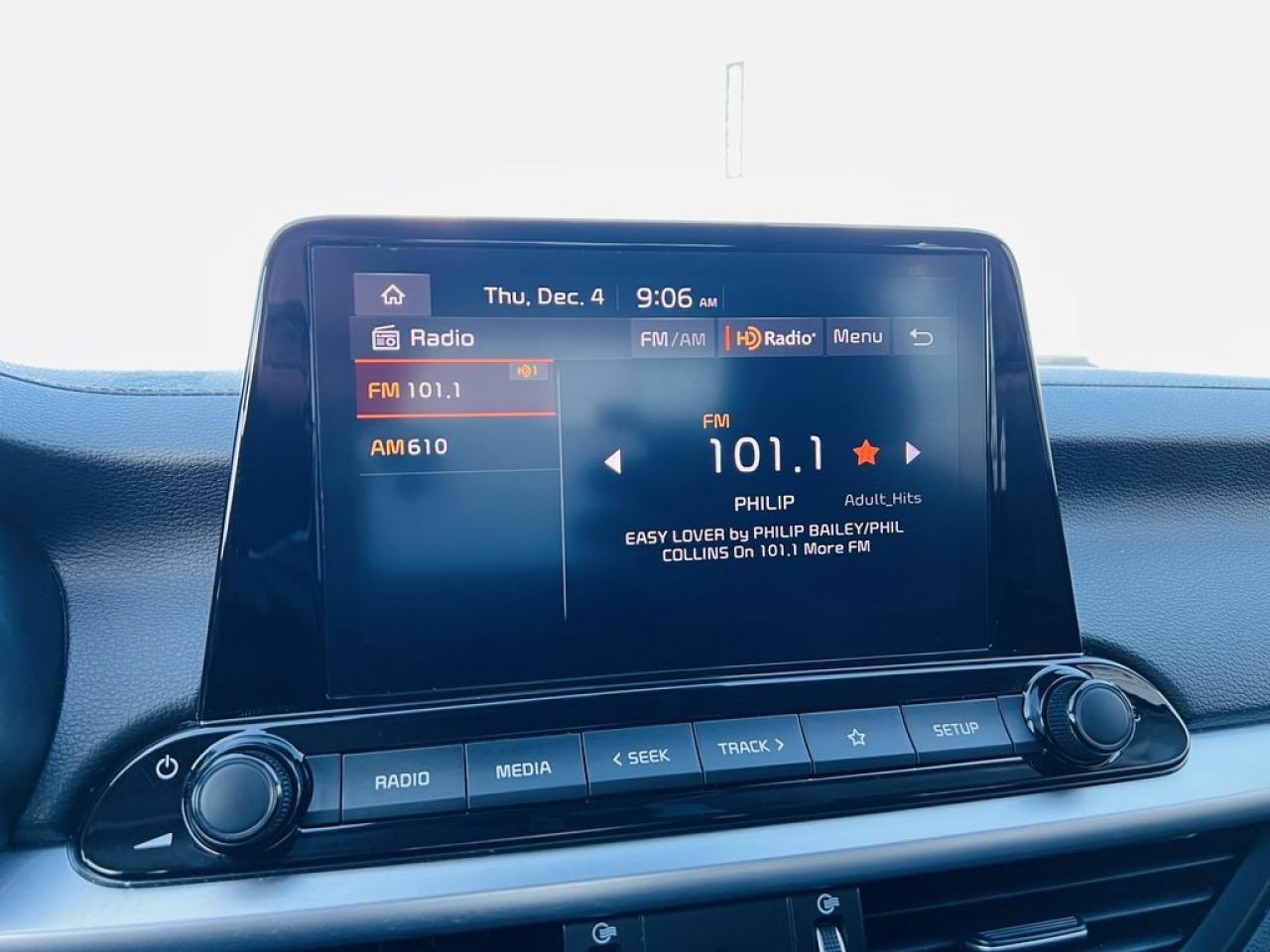 2023 Kia Forte EX Photo