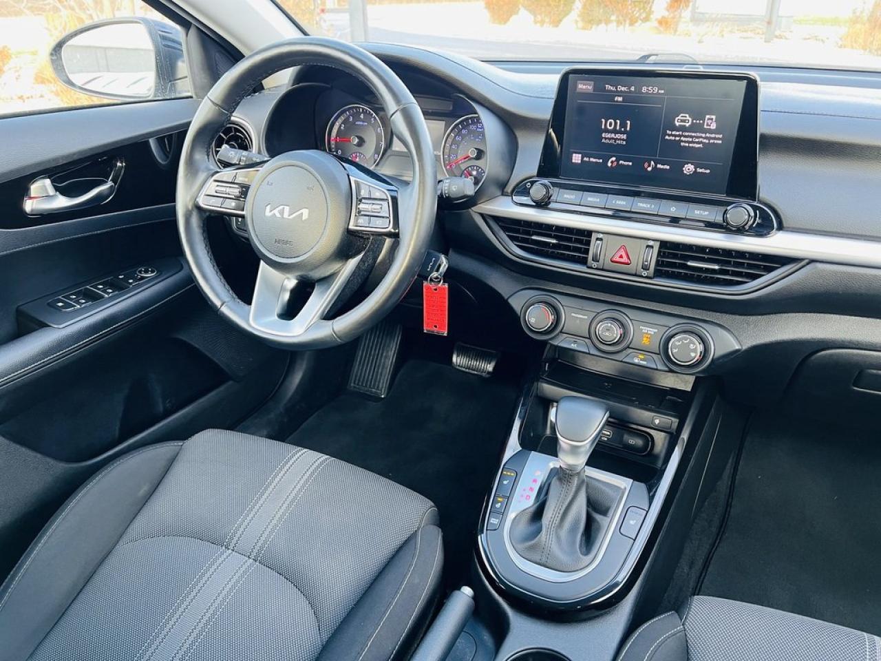 2023 Kia Forte EX Photo