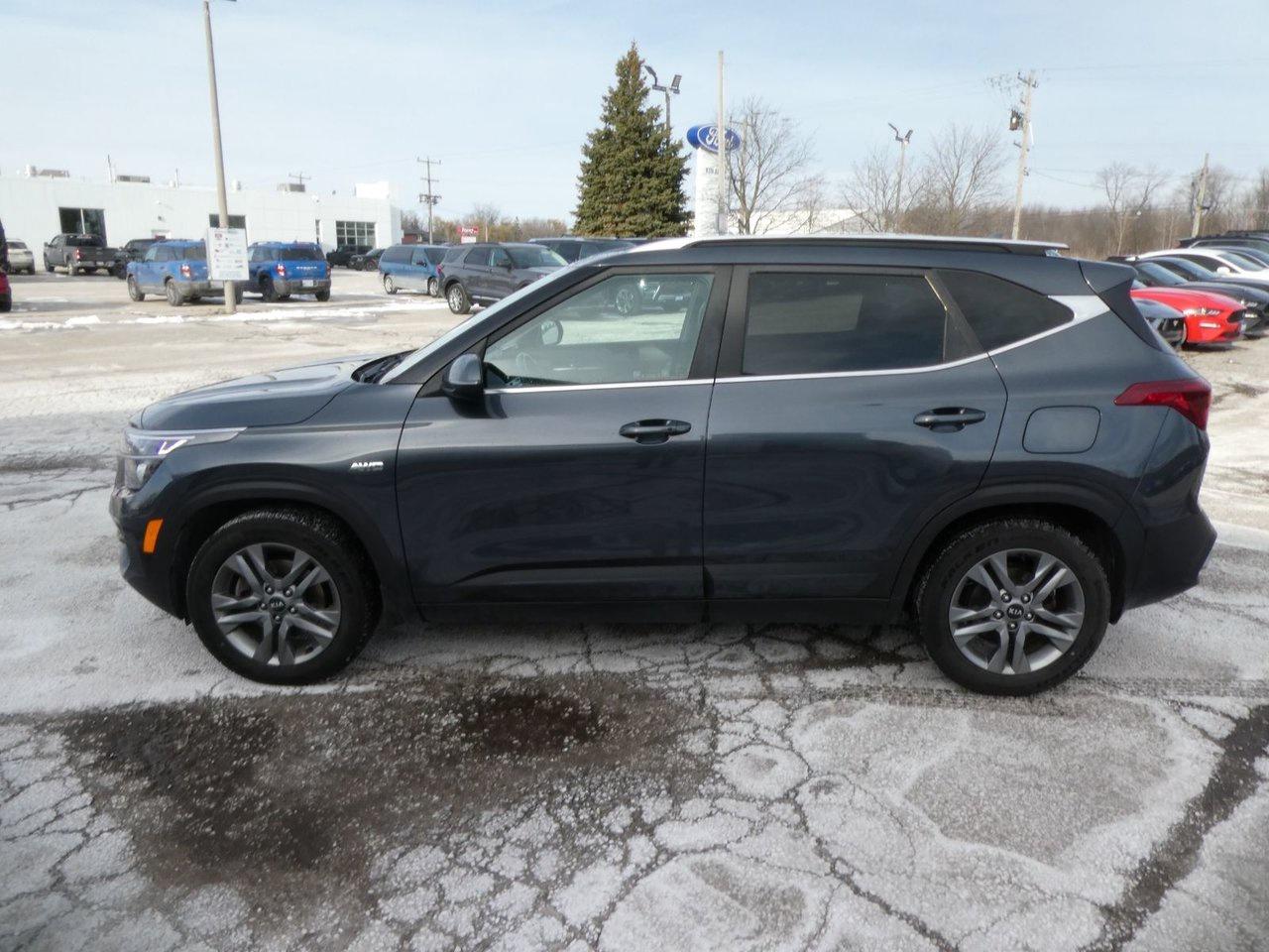 2021 Kia Seltos S EX Photo