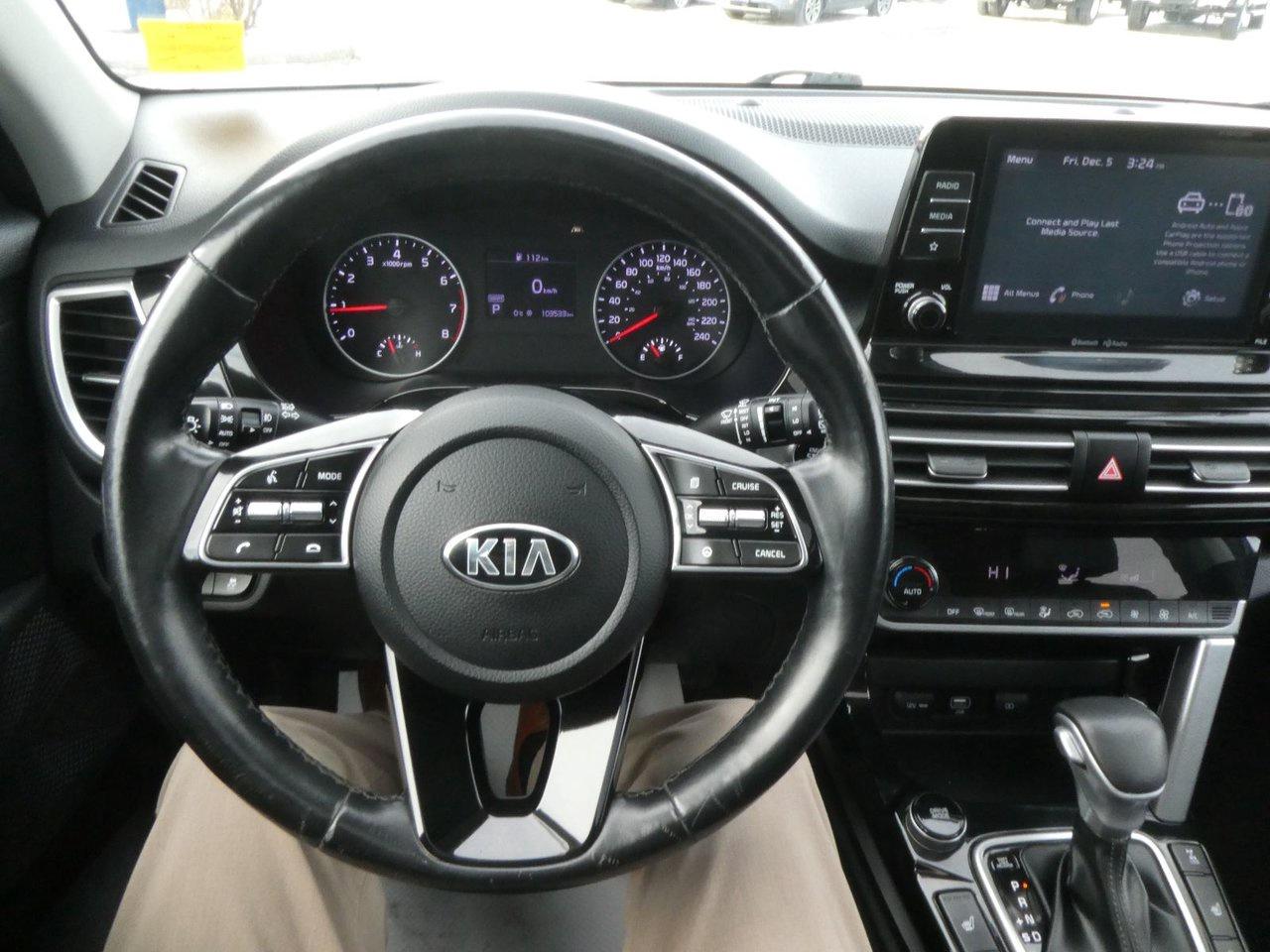 2021 Kia Seltos S EX Photo