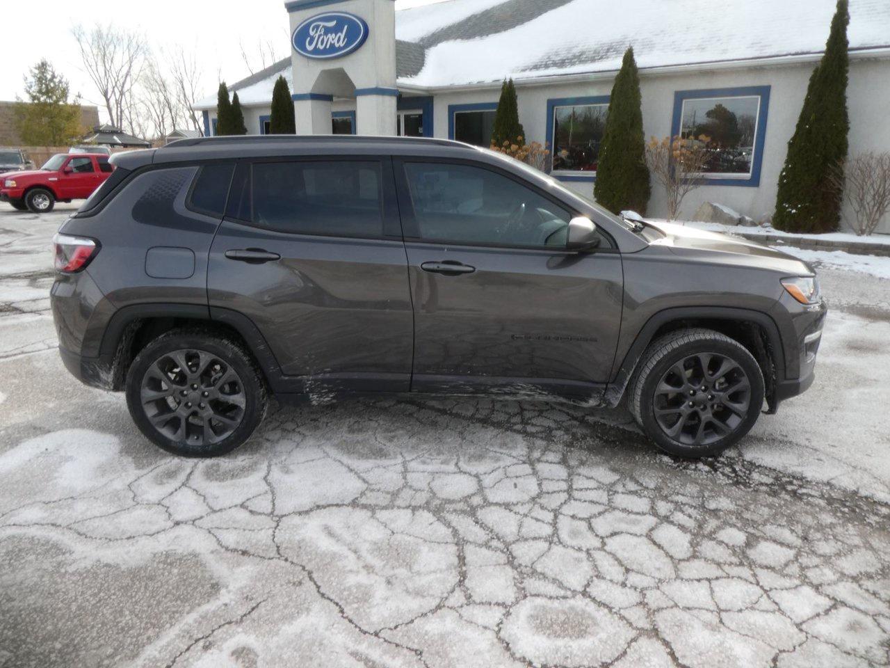 2021 Jeep Compass LATITUDE 80th Anniversary Photo