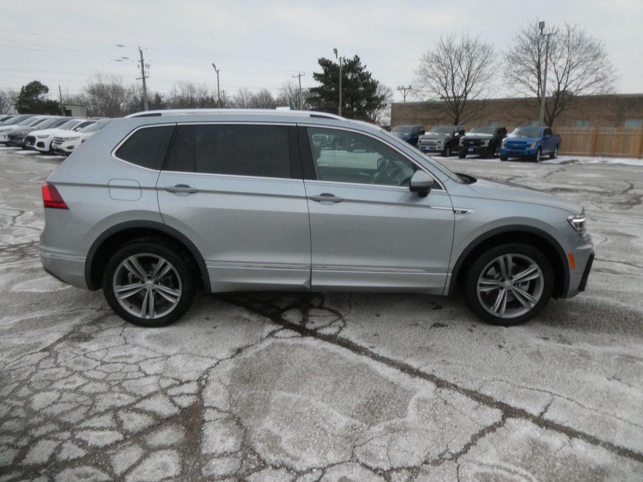 2019 VOLKSWAON TIGUAN Highline Photo